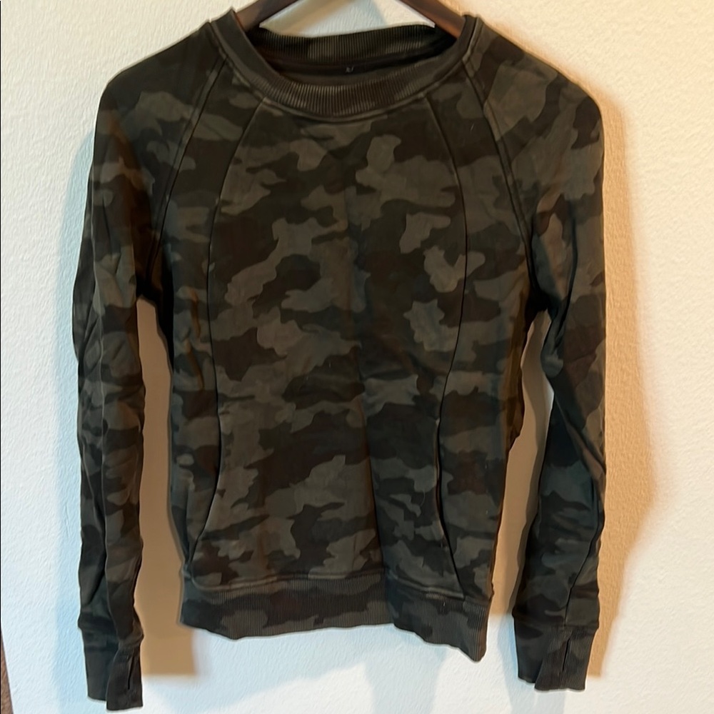 Lululemon Scuba Camouflage Long Sleeve Sweatshirt